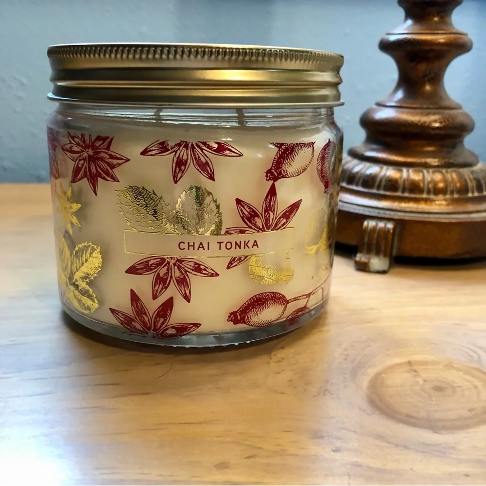 Bellevue Luxury Candle - Chai Tonka - Made in the USA new